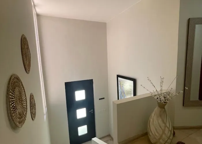 Villa Sea View, King-size Bed, Wheelchair Access *